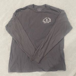 large VOLCOM long sleeve grey t shirt